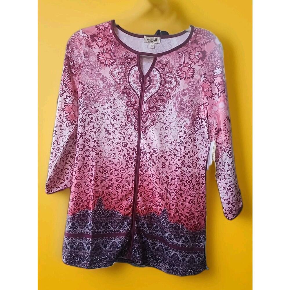 One World Womans Blouse Top‎ Multicolor Floral Rhinestone Raglan Small NWT A126